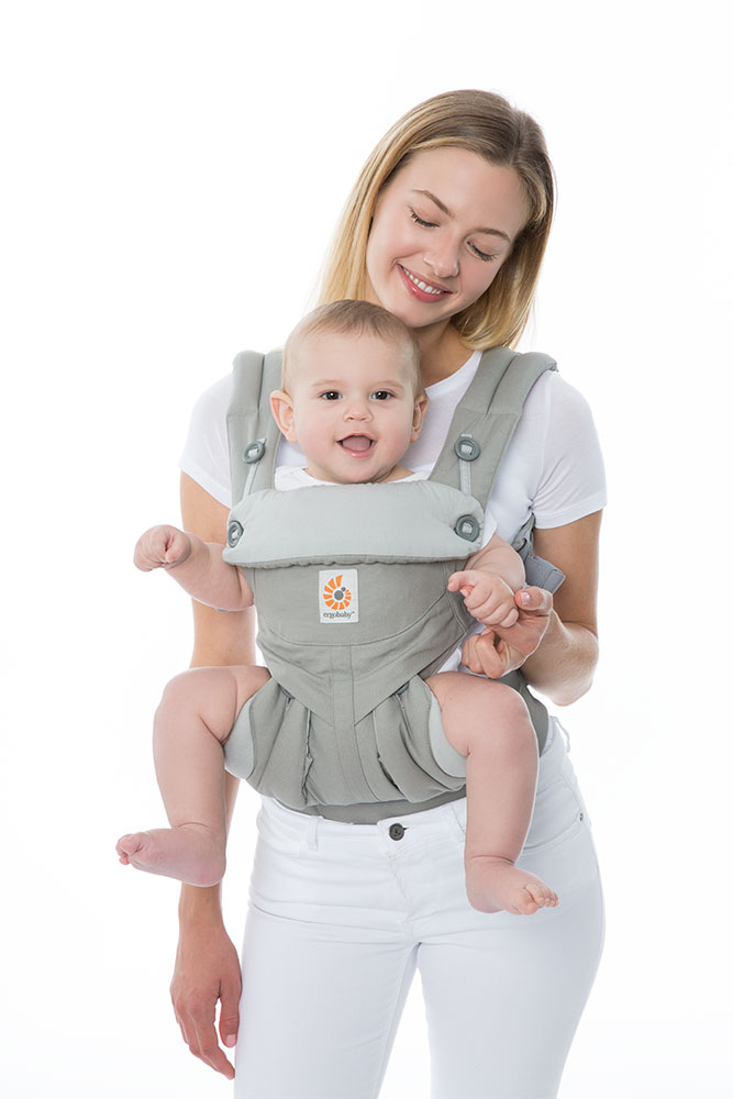ergo baby carrier front facing